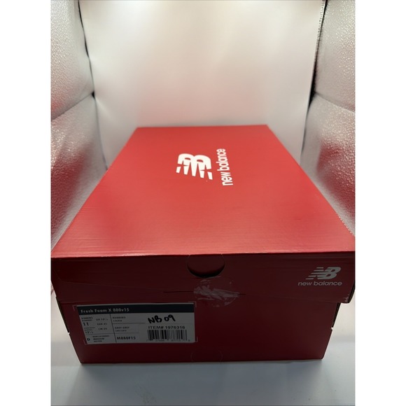 New Balance Men's Running Shoe. 880V15 Grey/Grey. Size 11D. M880F15 - Picture 15 of 15